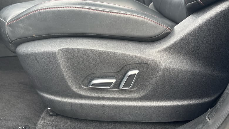 MG Hs 1.5 T-GDI Exclusive 5dr Petrol Hatchback